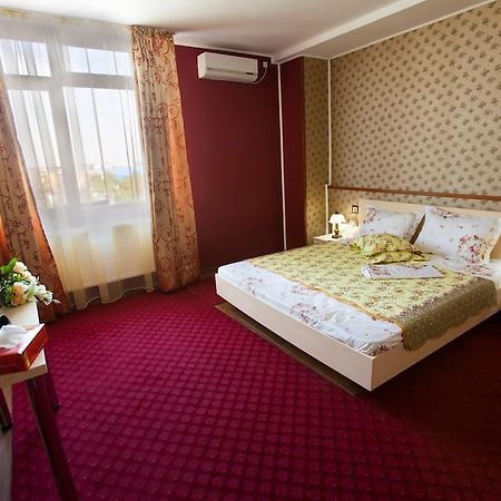 Hotel La Gil Bucureşti Phòng bức ảnh
