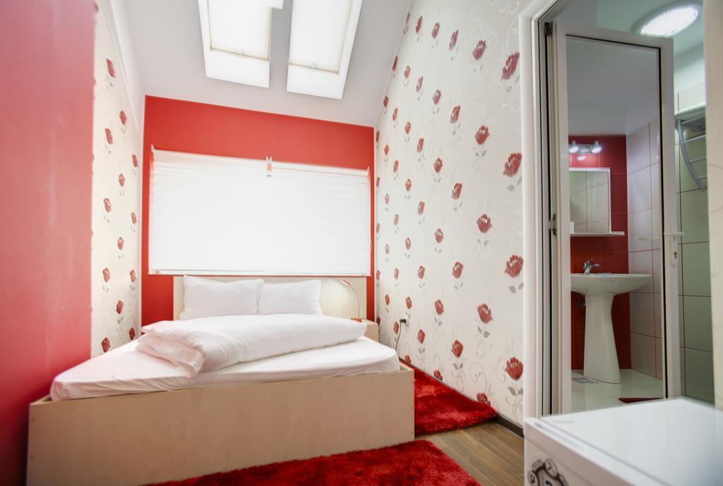 Hotel La Gil Bucureşti Phòng bức ảnh