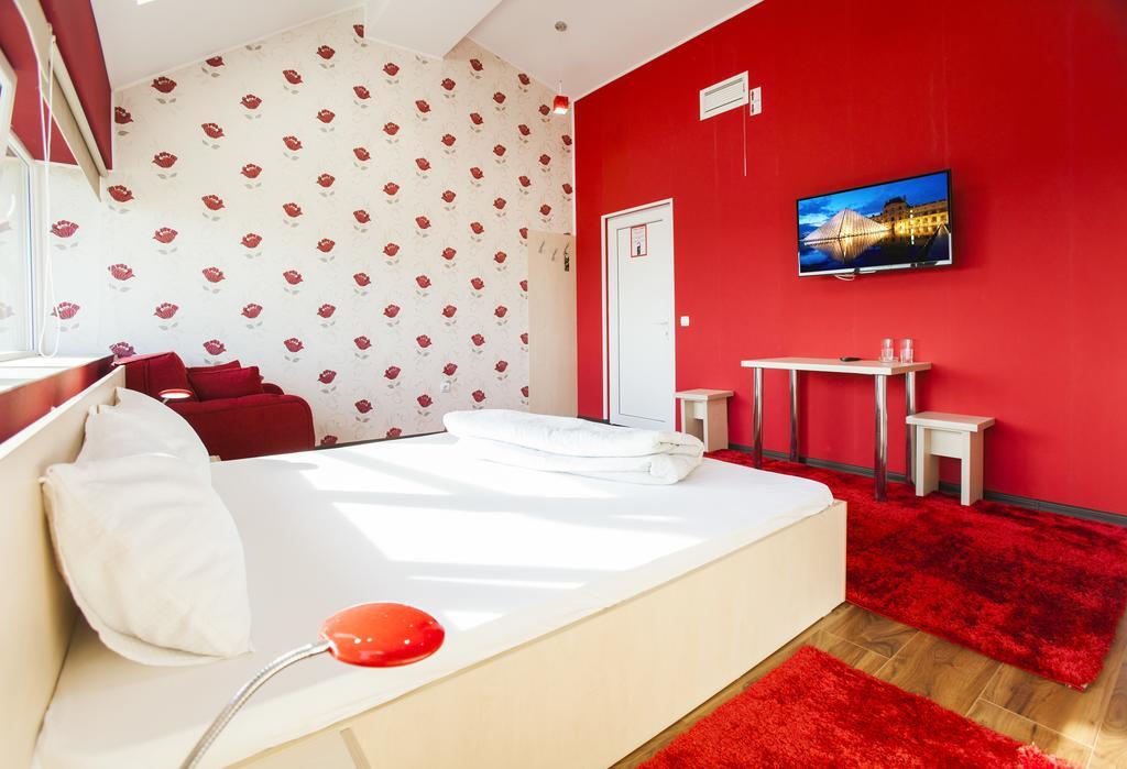 Hotel La Gil Bucureşti Phòng bức ảnh