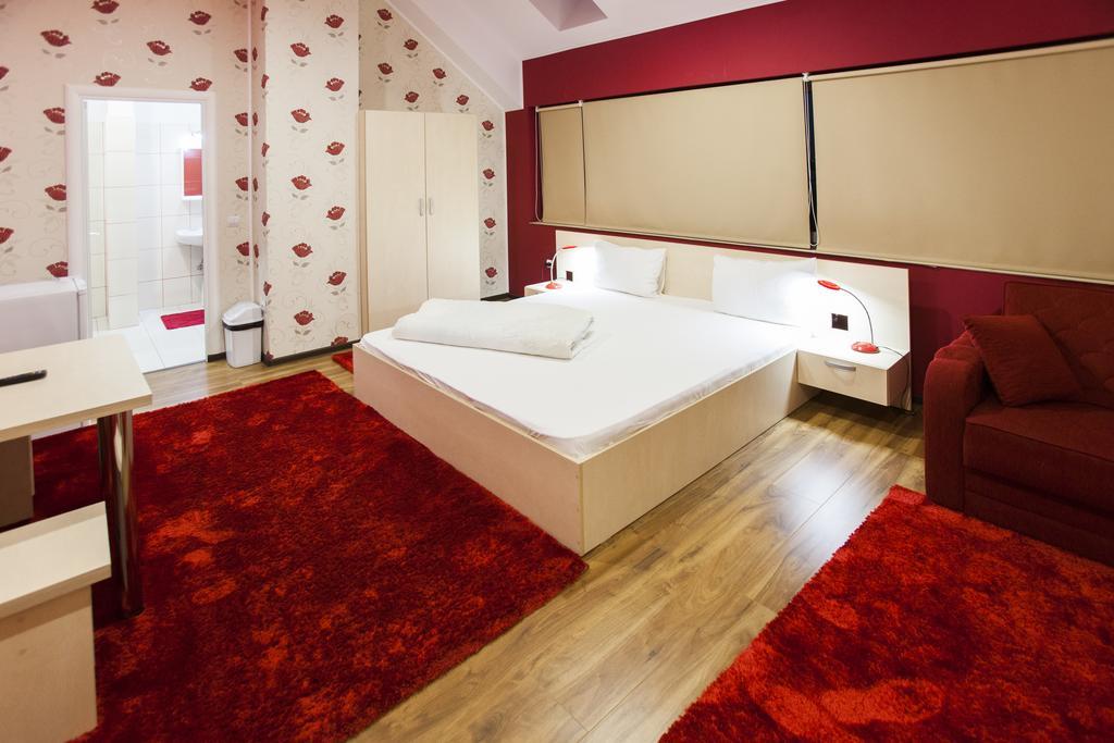 Hotel La Gil Bucureşti Phòng bức ảnh