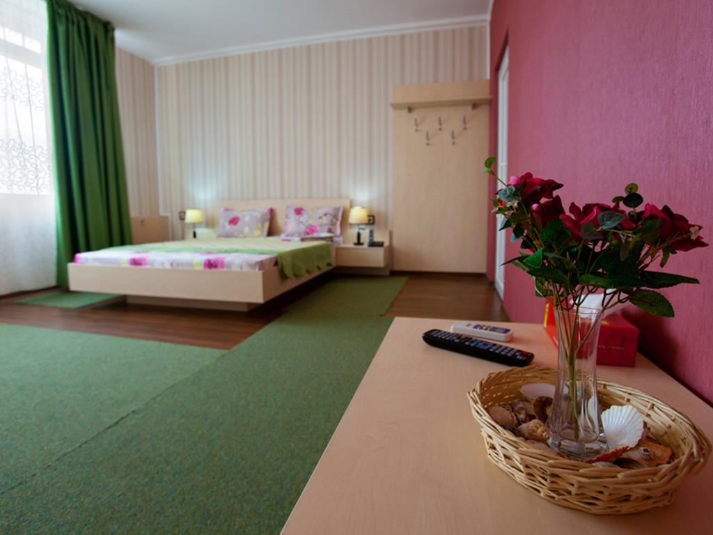 Hotel La Gil Bucureşti Phòng bức ảnh